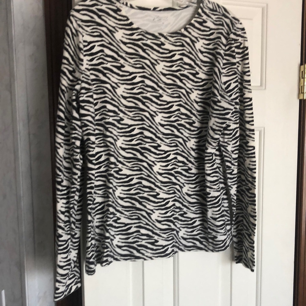 Zebra Tee